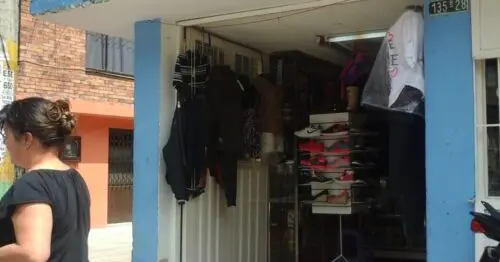 ALMACEN DE ROPA CALLE 17F ALMACEN DE ROPA CALLE 17F